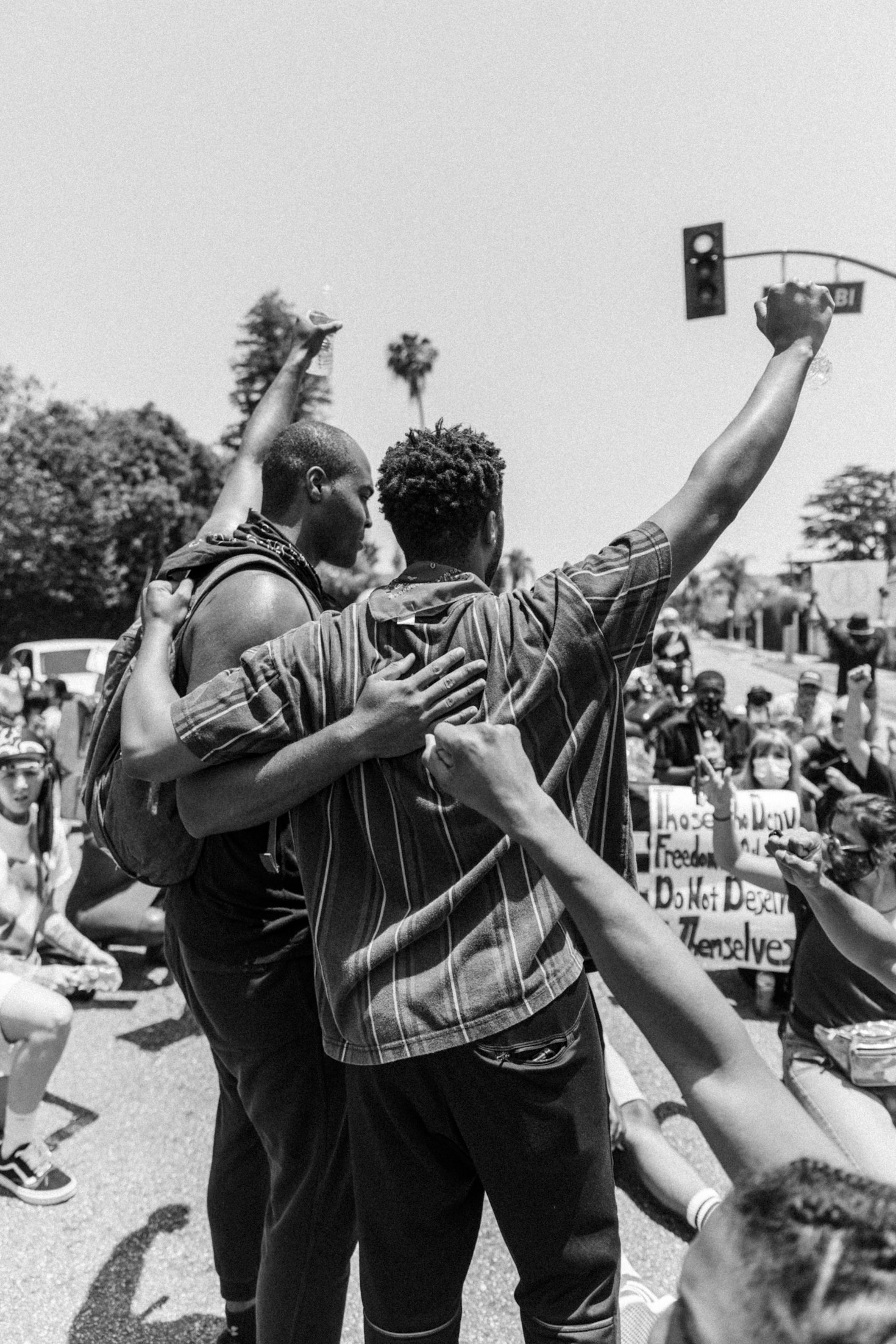 Różnice między konsultacją a pełną terapią: co wybrać?